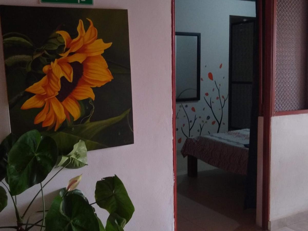 Casa Pacha Hotell Guaduas Eksteriør bilde